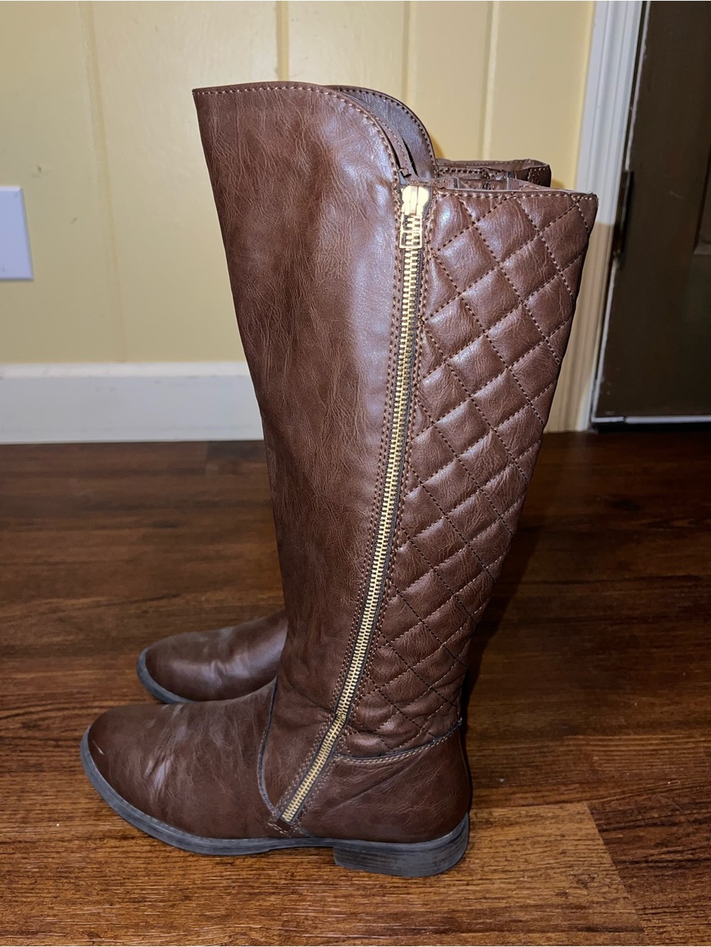 Mossimo Supply Brown Quilted Knee-High Tall Boho Y2K Riding Boots Size 8